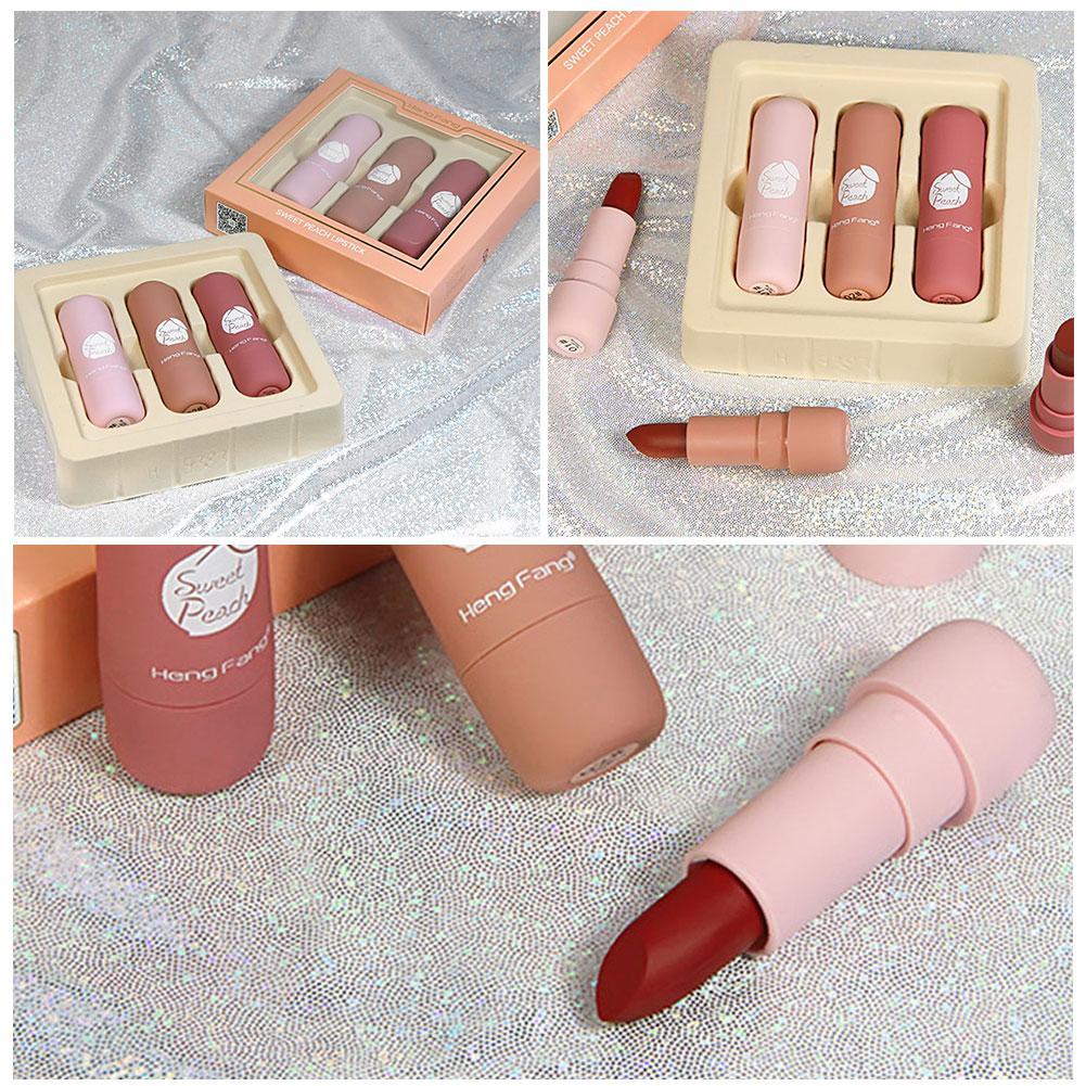 Lips Beauty Makeup - (3 Colors) Fashion Lipstick - Gold Leaf Jelly Temperature-changed Lip Balm Moisturizer - Brand HengFang