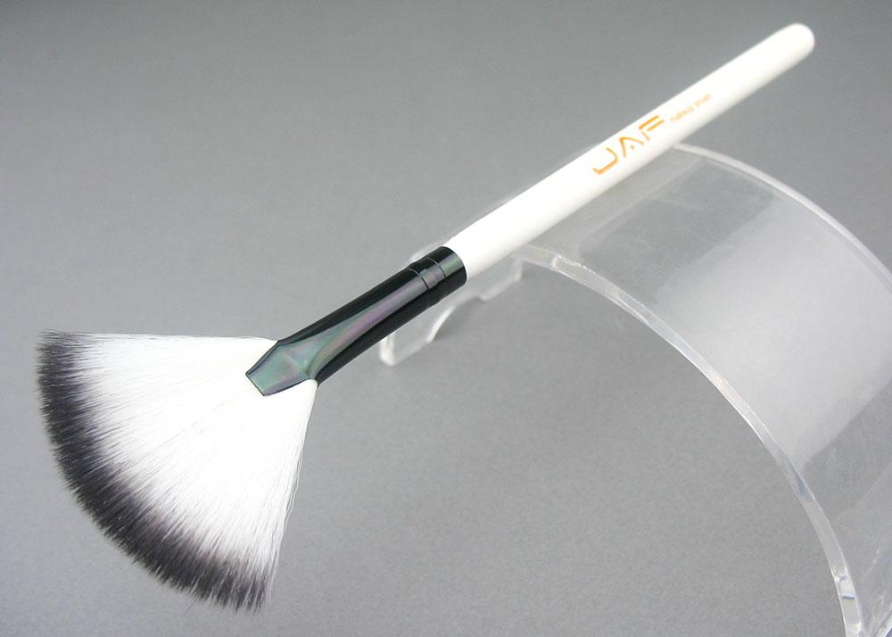 Retail #07 Small fan powder brush fiber hair professional makeup brush fan 07SWF